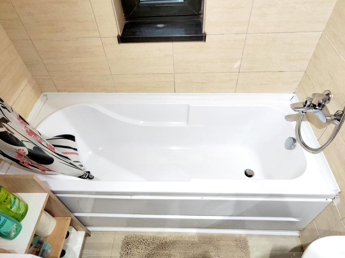 Appartement Studioul De Vis à Braşov Extérieur photo